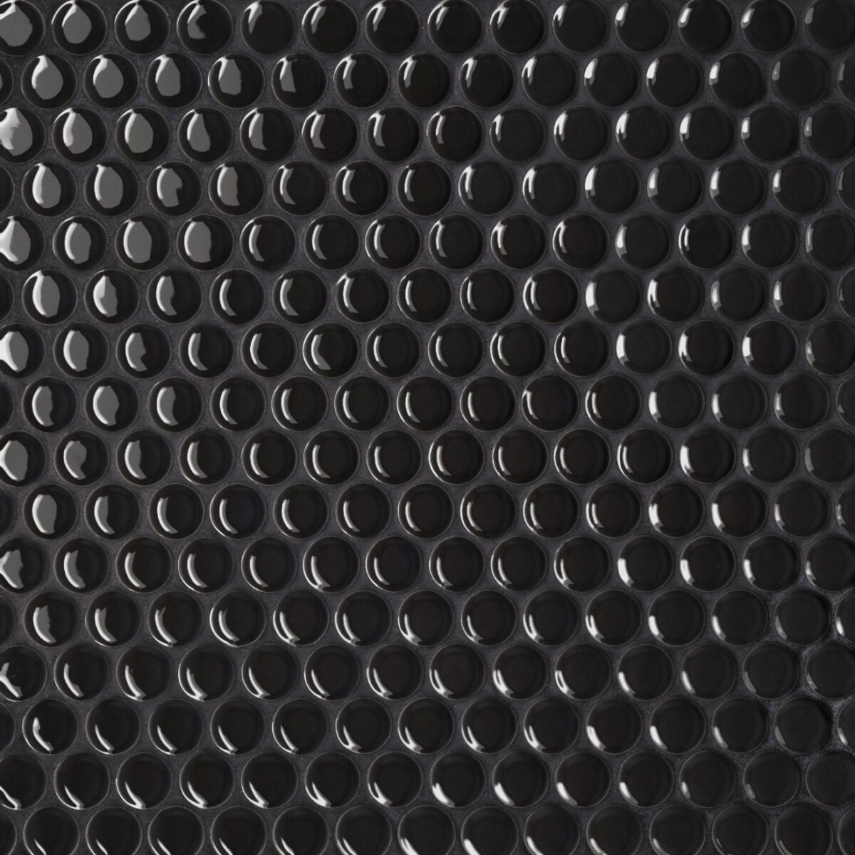 Le Cafe- 3/4 inch Penny Round Mosaic Black Gloss