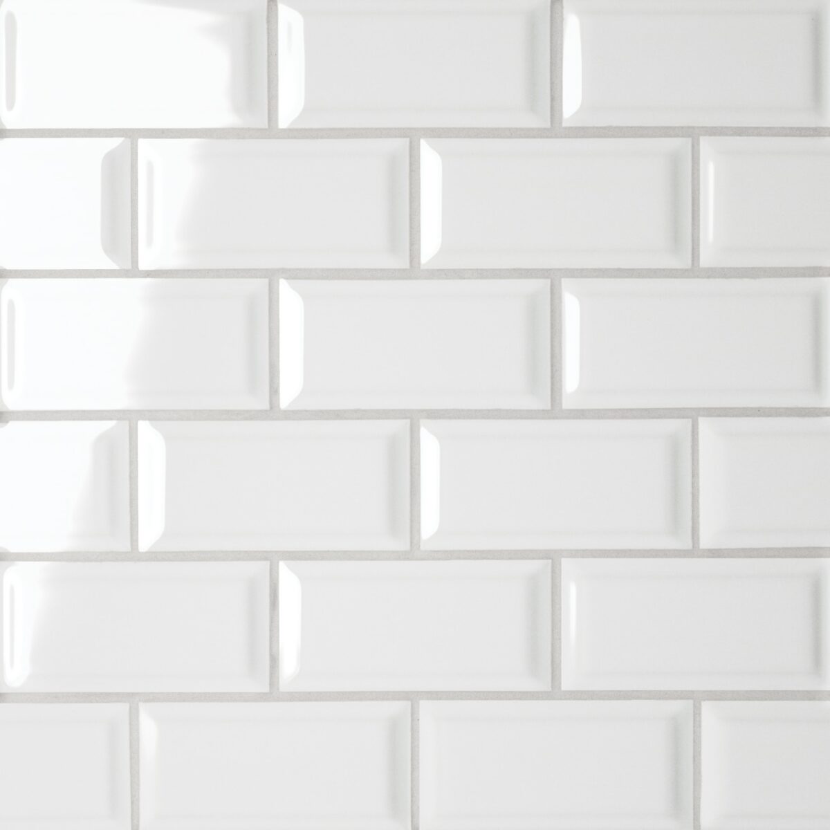 Le Cafe- 2x4 Bevel Off Set Mesh Mount Mosaic White Gloss